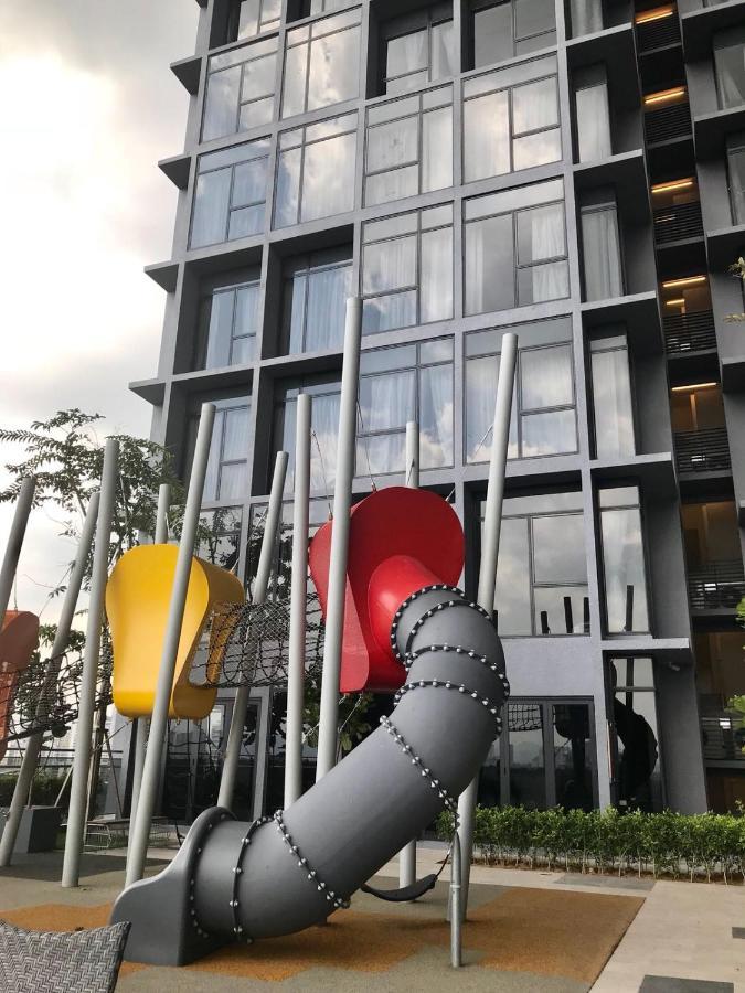 Expressionz Suites Klcc Куала Лумпур Екстериор снимка
